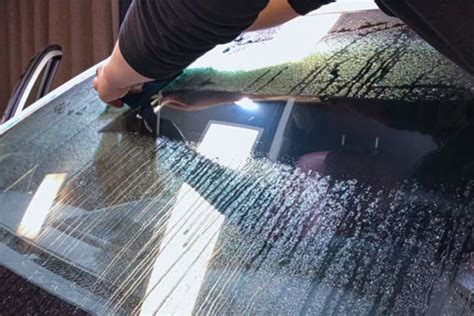 Бронепленка на Лобовое Стекло в Алматы | Luxurygloss® | Glass Protection