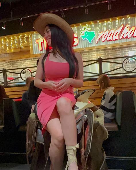 Rachel De la fuente (@rachelldelafuente) • Instagram photos and videos