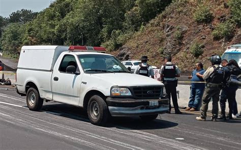 Dos Personas Muertas Y Heridas Tras Choque Entre Camioneta Y Auto En