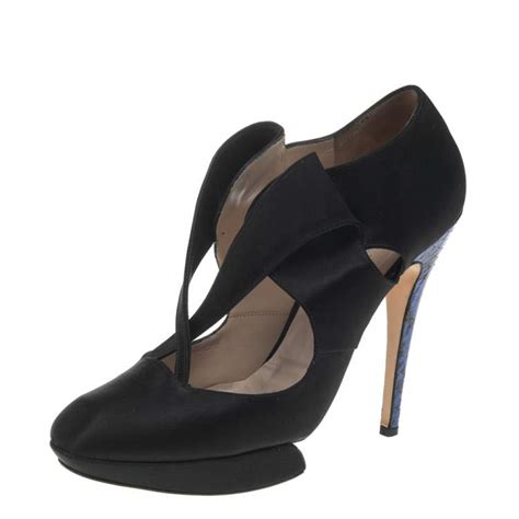 Nicholas Kirkwood Black Satin Criss Cross Platform Pumps Size