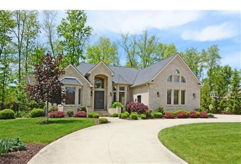 We Buy Houses North Royalton, OH, Sell My House Fast | BiggerEquity