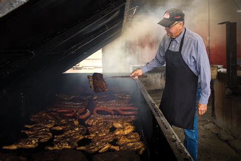 Texas Barbecue Fit for Presidents | Texas Heritage for Living