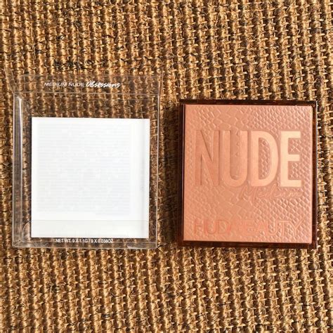 Huda Beauty Medium Nude Obsessions 9 Pan Eyeshadow Palette Beauty