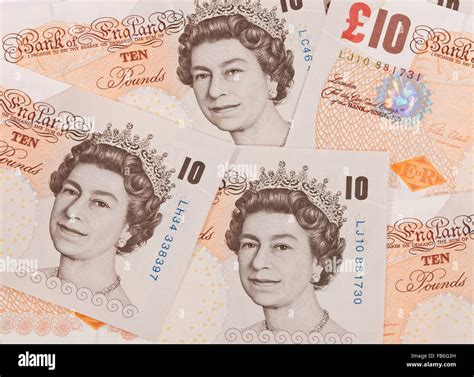 Currency of Great Britain, 10 pound notes Stock Photo - Alamy