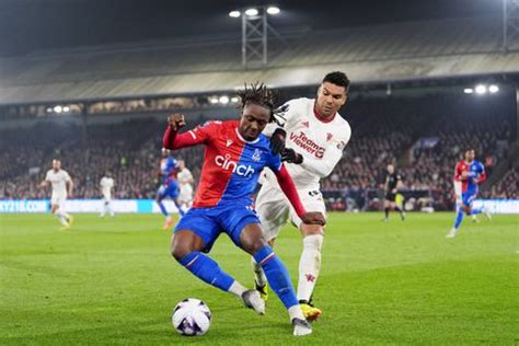 Man United suffers heavy defeat as Crystal Palace hammer Red Devils at ...