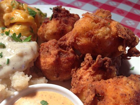 Spicy Southern Fried Cauliflower And Delta Dipping Sauce With Smashed Baked Potatoes And White