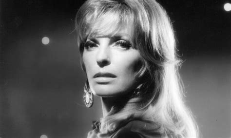 Julie London Sultry Vocal Jazz Singer And Seductive Actress Udiscover