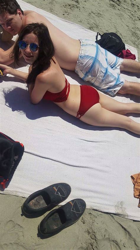 Hot Beach Babe Bikini Forum