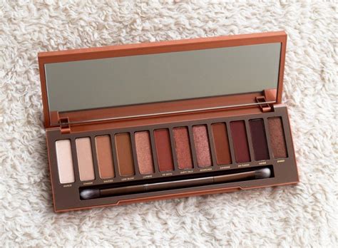 Naked Heat Une Palette Flamboyante Sign E Urban Decay Purple