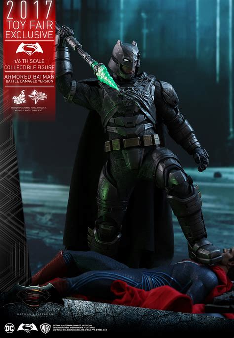 Hot Toys Mms Bvs Armored Batman Battle Damaged