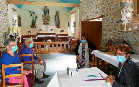 Une Cinquantaine De Visiteurs La Chapelle Saint Mathurin De Kermaria