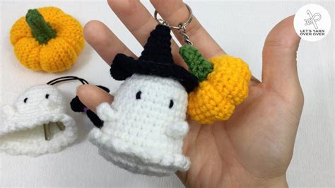 Crochet Halloween Ghost Wearing Witch Hat Free Keychain Crochet