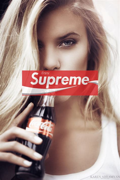 Supreme Girl Iphone Wallpapers Wallpaper Cave