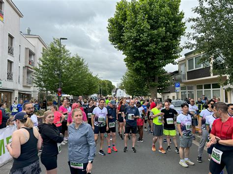 Start Km Lauf Und Km Staffel Eschathlon