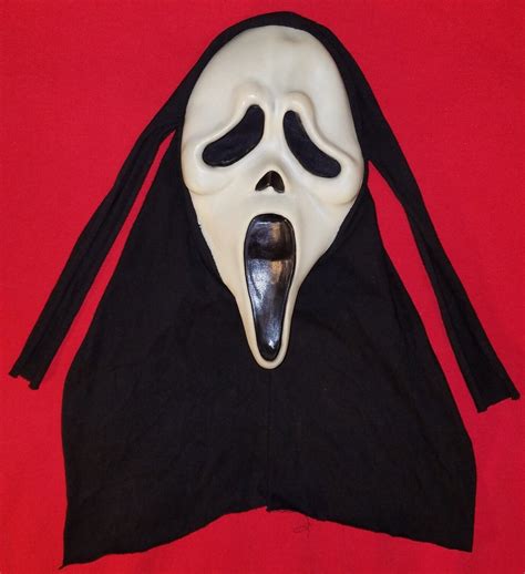 Scream Ghostface Mask Vintage Gen 2 Fun World Div Cotton Glows In