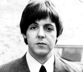 U Ba Lenda Da Morte De Paul Mccartney Em Logo Ap S O