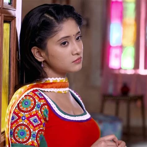 Shivangi Joshi Navel Show In Saree Caps From Begusarai Indian Telly Show