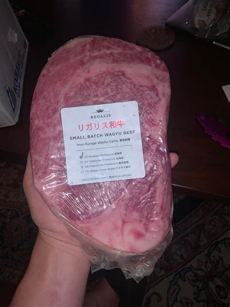 A5 Wagyu Ribeye Dining And Cooking