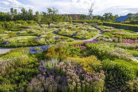 Piet Oudolfs Visionary Gardens And Their Marriage Of Architecture