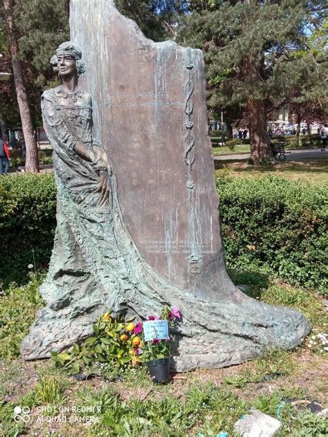 Aprile Porta Un Fiore Al Partigiano Centro Studi Schiavi Di