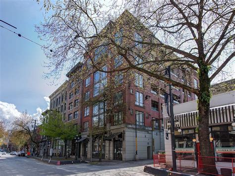 401 28 Powell Street Vancouver Zoloca