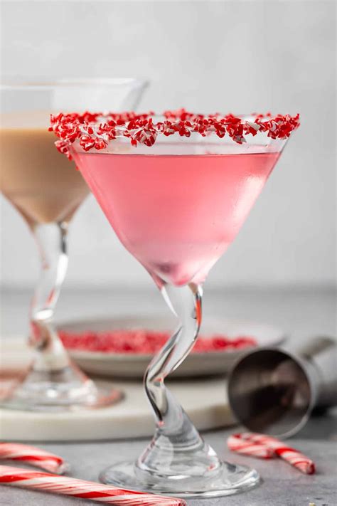 13 Best Peppermint Vodka Cocktails To Drink