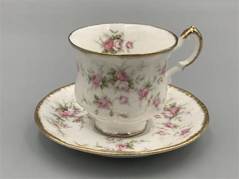 Paragon Royal Albert Victoriana Rose Tea Cup And Saucer Replace