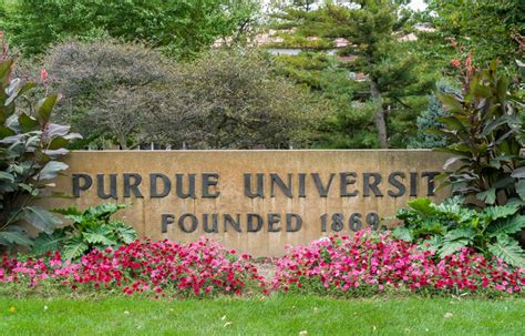 Purdue University Rankings, Campus Information and Costs | UniversityHQ 