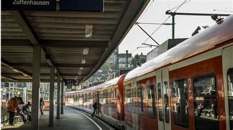 Stuttgart Feuerbach Bahn Warnt Wegen S Bauarbeiten Stuttgart