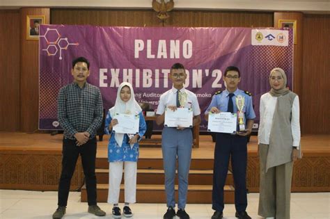 Smk Negeri 10 Semarang Raih Penghargaan Juara 3 Dalam Ajang Plano