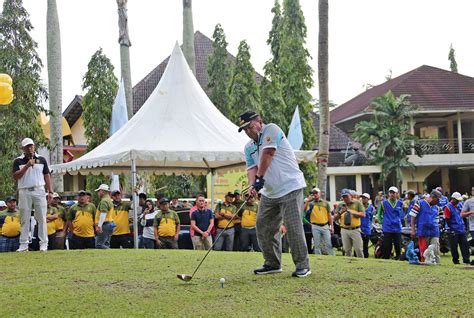 Gubernur Arinal Djunaidi Buka Turnamen Golf Piala Gubernur Tahun