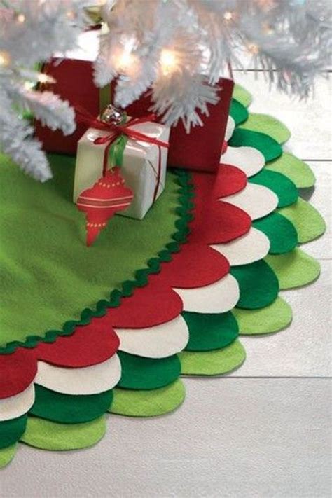 15 ideas para hacer un pie de arbol navideño03 Manualidades navideñas