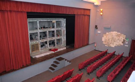 Teatro Nuovo Il Più Longevo Di Napoli Dal 1724