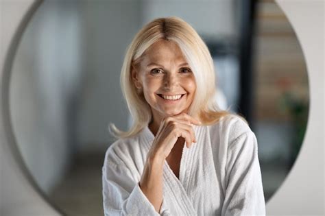 Premium Photo Mature Beauty Happy Attractive Senior Female In