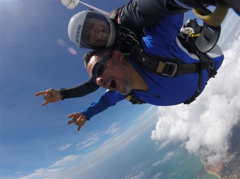 Skydive Salvador Itaparica Escola De Paraquedismo