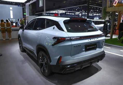 Chery Jetour Shanhai L6 é um novo SUV para a China Carros Eletrificados