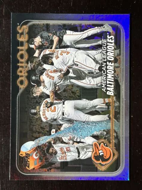 CARTE D ÉQUIPE ARC EN CIEL 2024 Topps Series 1 Baltimore Orioles 192