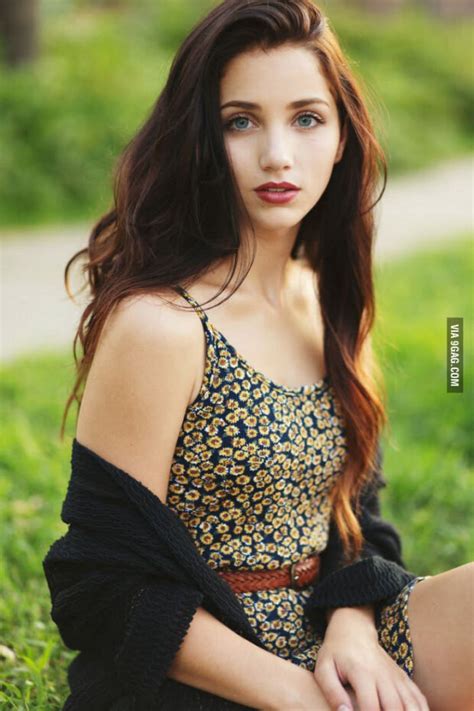 Emily Rudd Odghwz