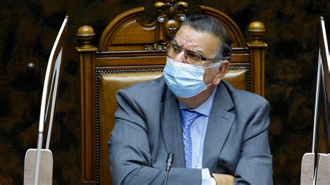 Senador Quinteros El Tratamiento De La Pandemia Se Hizo Mal Desde El