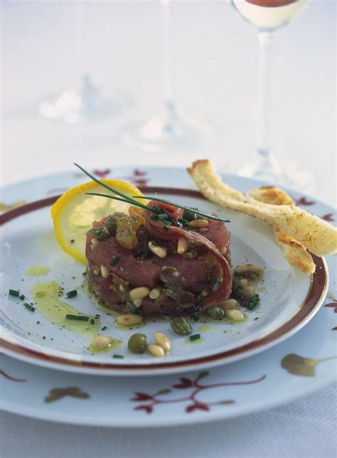 Tartare Di Tonno Sale Pepe