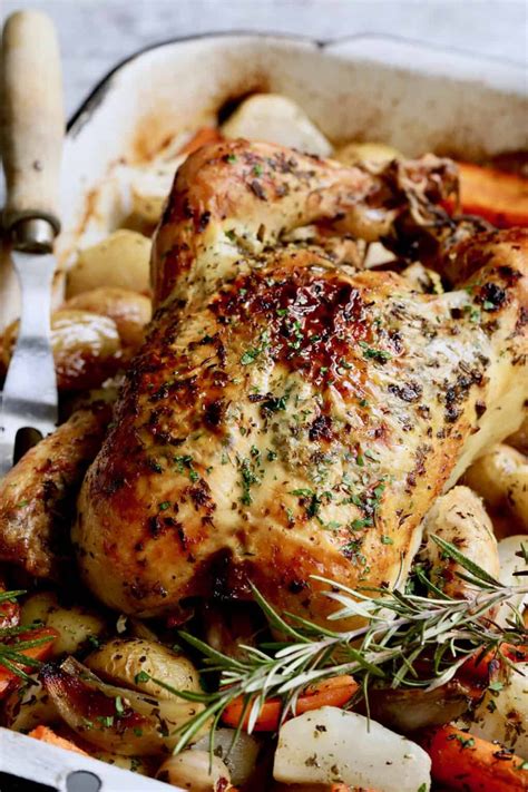 Garlic Herb Butter Roast Chicken Herb Chicken Recipes Roasted Garlic Chicken Whole Baked Chicken