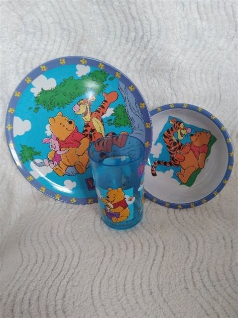 Detail Winnie The Pooh Plastic Plates Koleksi Nomer