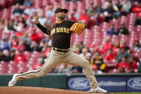 Nick Martinez Who Led San Diego In Games Pitched To Sign With