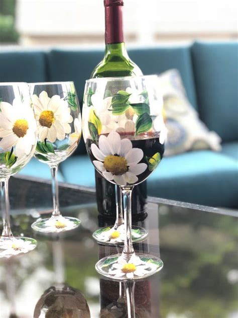 Hand Painted Daisy Flower Wine Glass Set Of 4 White Daisies Spring Table Decor Summer Wine