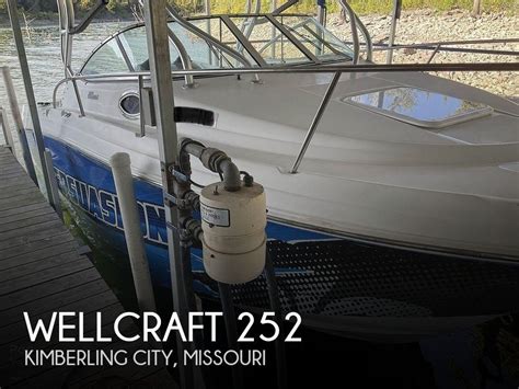 Wellcraft Coastal 252 2004 8m Missouri Boatshop24