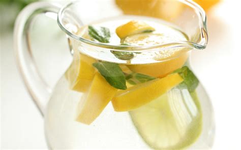 Why Drinking Water With Lemon Can Help You With Weight Loss