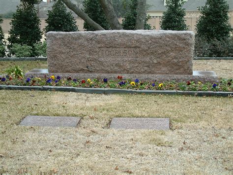 Greer Garson Gravesite