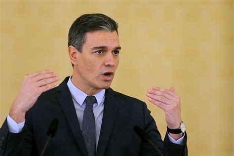 Sánchez Ya Se Están Aplicando Sanciones A Los Inmuebles De Los Oligarcas Rusos En España