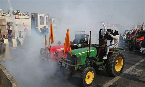 Breaking Police Barricades Farmers At Tikri Border Enter Delhi Create