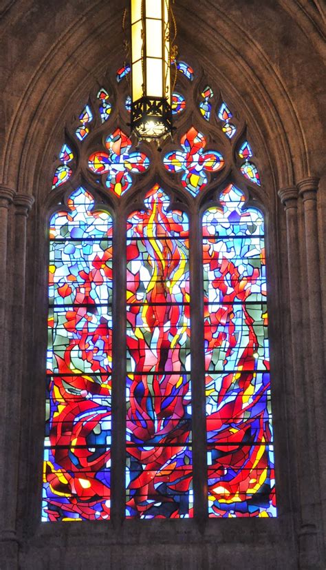 A Great Europe Trip Planner The Stained Glass Of Washington National Cathedral